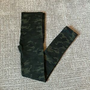 SPANX Seamless Shaping Leggings